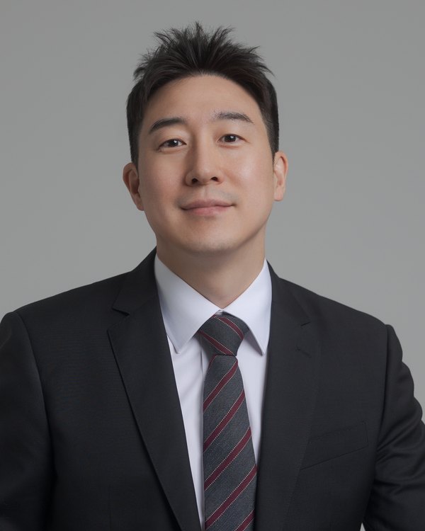 Professor Seungbeom Kim